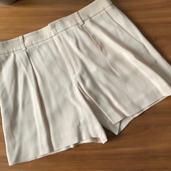 Club Monaco shorts - Picture 1 of 3